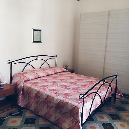 Apartament Dimora De Rossi Bari Zewnętrze zdjęcie