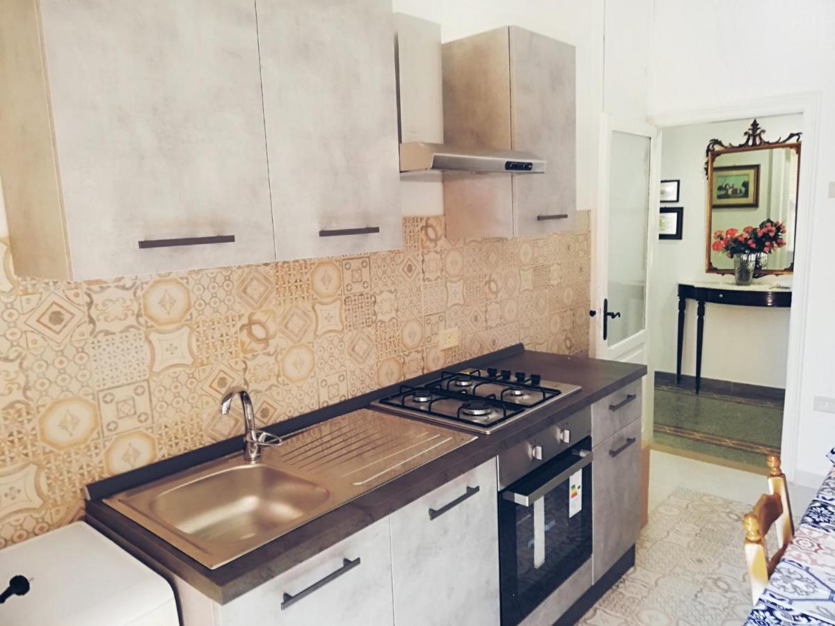 Apartament Dimora De Rossi Bari Zewnętrze zdjęcie