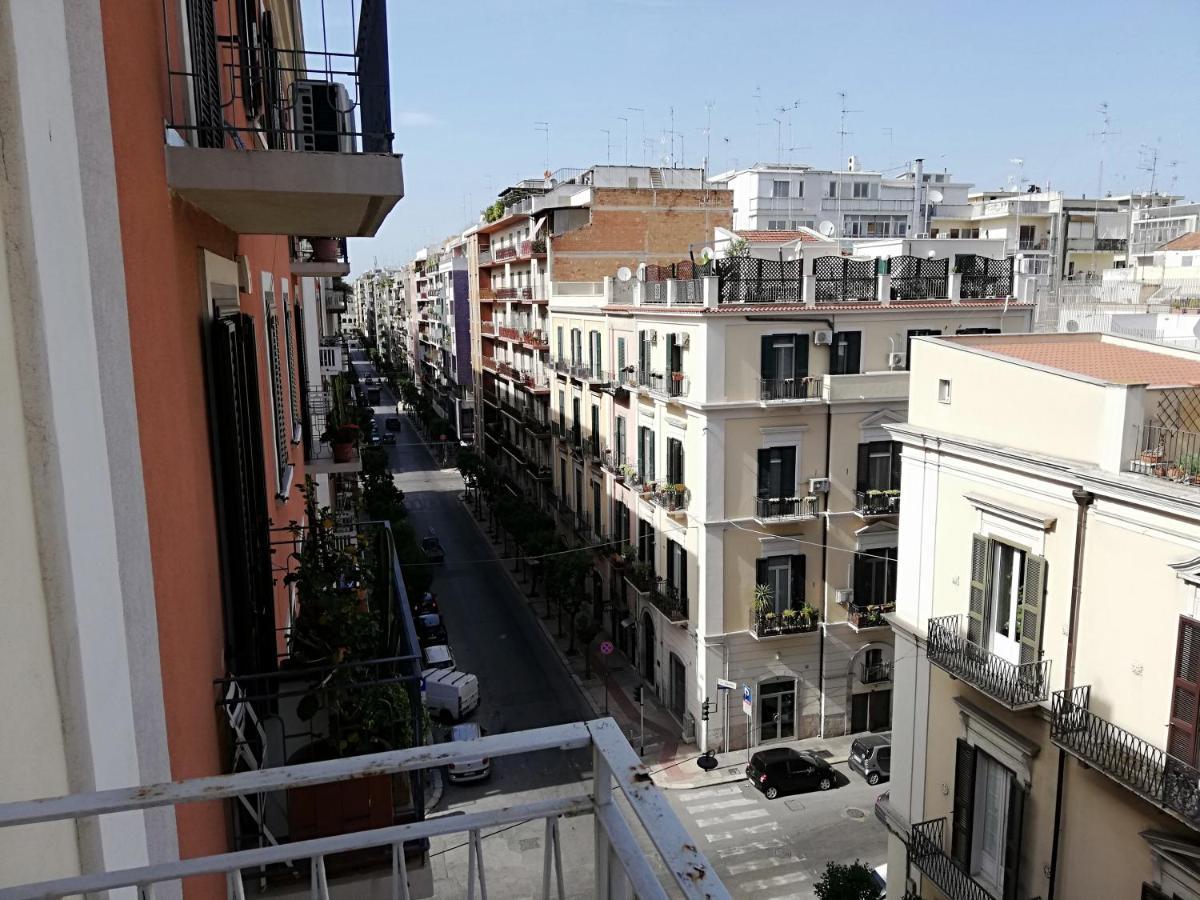 Apartament Dimora De Rossi Bari Zewnętrze zdjęcie