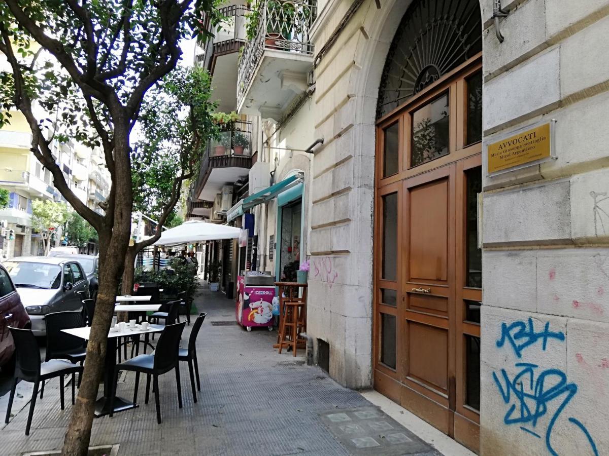Apartament Dimora De Rossi Bari Zewnętrze zdjęcie