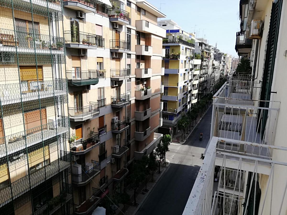 Apartament Dimora De Rossi Bari Zewnętrze zdjęcie