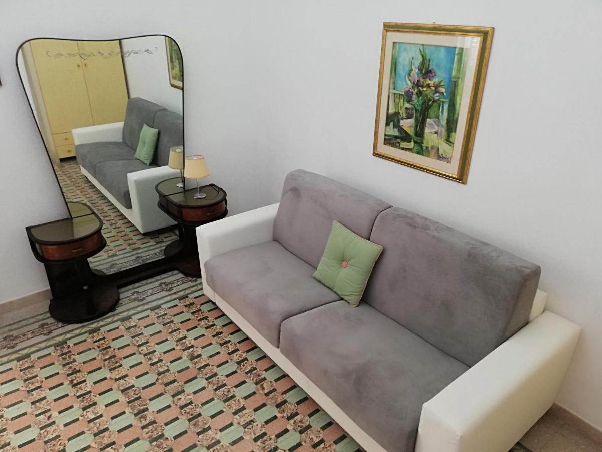 Apartament Dimora De Rossi Bari Zewnętrze zdjęcie
